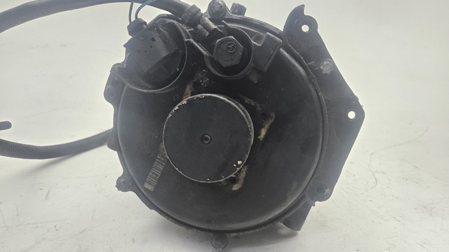 Wspornik alternatora Mercedes E S210