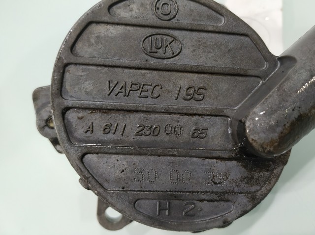 Pompa podciśnienia A6112300065 MERCEDES