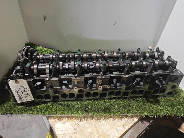 Kupić Głowica cylindrów Mercedes S  W220 w dobrej cenie