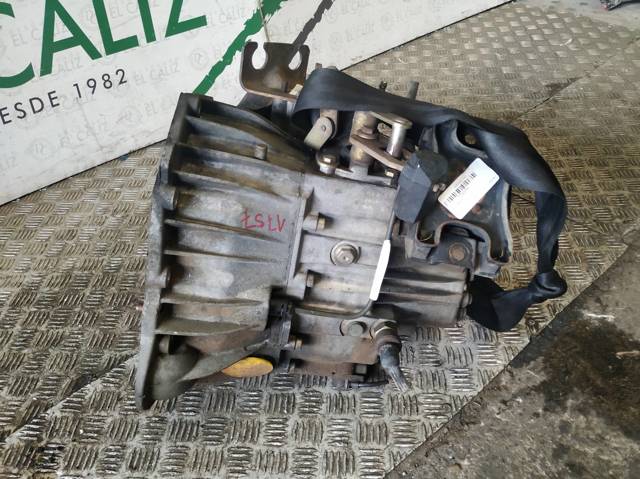 Mechaniczna skrzynia biegów w komplecie A6382601900 MERCEDES