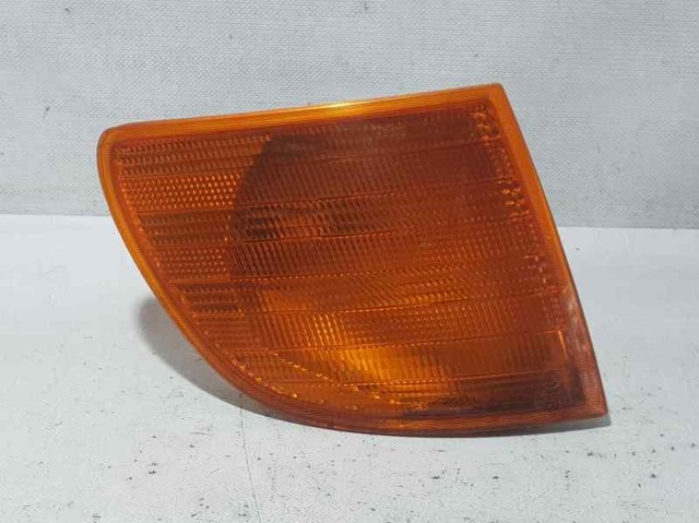 Kierunkowskaz prawy A6388200121 MERCEDES