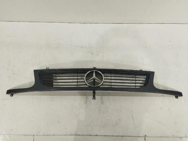 Atrapa chłodnicy A6388880023 MERCEDES