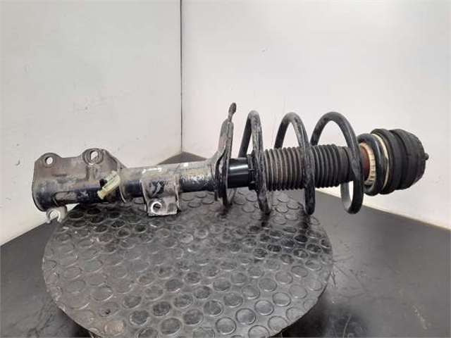 Amortyzator przedni A6393203613 MERCEDES