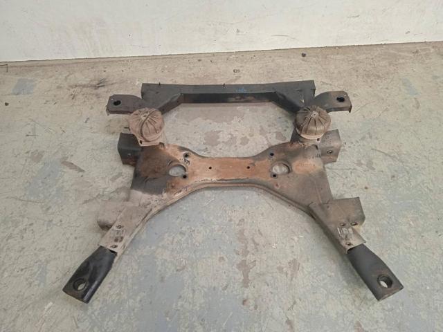 Korpus osi przedniej do Mercedes Viano W639
