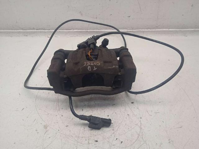 Zacisk hamulcowy tylny prawy A6394200983 MERCEDES