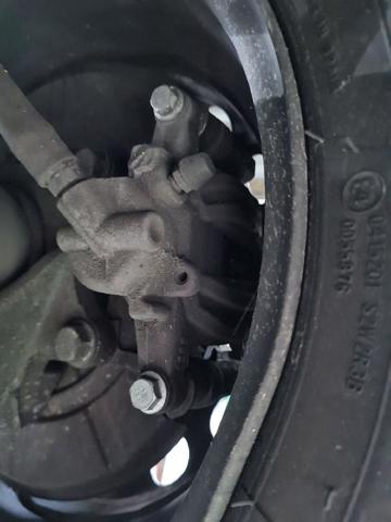 Zacisk hamulcowy tylny prawy A6394200983 MERCEDES