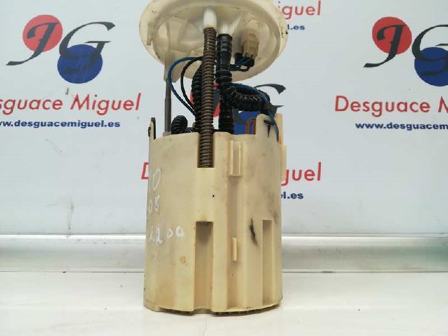 Moduł pompy paliwowej z czujnikiem poziomu paliwa A6394701694 MERCEDES