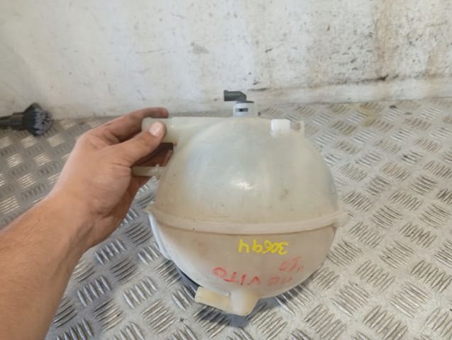 Zbiorniczek wyrównawczy układu chłodzenia A6395010503 MERCEDES