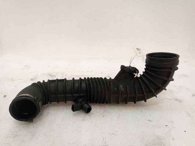 Króciec powietrza, wylot filtra powietrznego A6395282582 MERCEDES