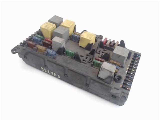 Skrzynka bezpieczników Mercedes Vito 2 639