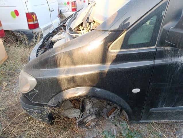 Błotnik przedni lewy A6396305107 MERCEDES
