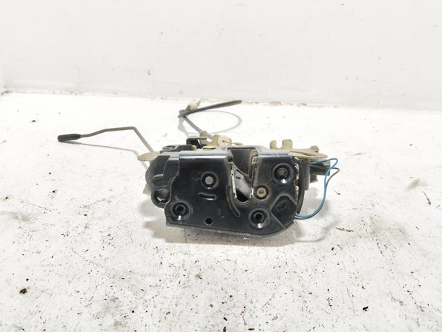Zamek drzwi przednich lewych A6397200435 MERCEDES
