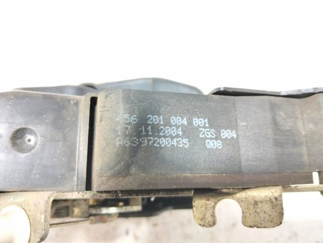 Zamek drzwi przednich lewych A6397200435 MERCEDES