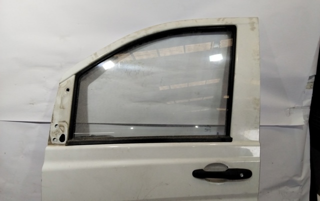 Drzwi przednie lewe A6397201005 MERCEDES
