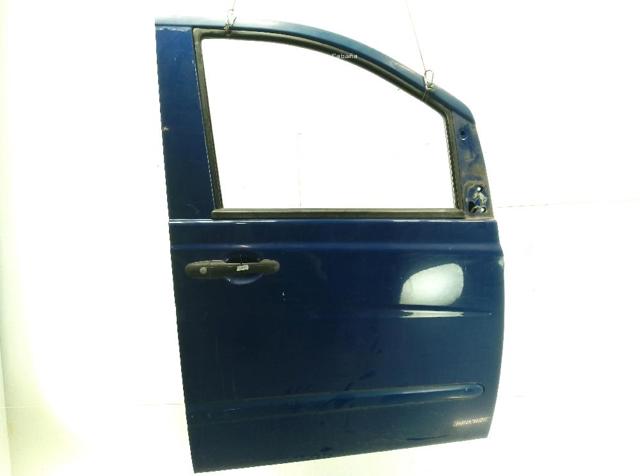 Drzwi przednie prawe A639720110528 MERCEDES