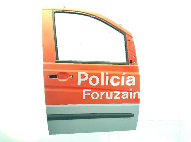 Drzwi przednie prawe A639720110528 MERCEDES