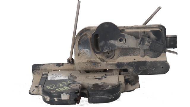 Zamek klapy bagażnika (3/5 drzwi tylnych) A6397400035 MERCEDES