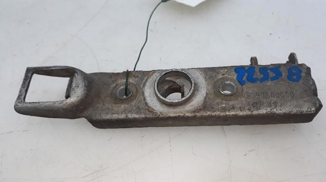 Zamek maski A6397500650 MERCEDES