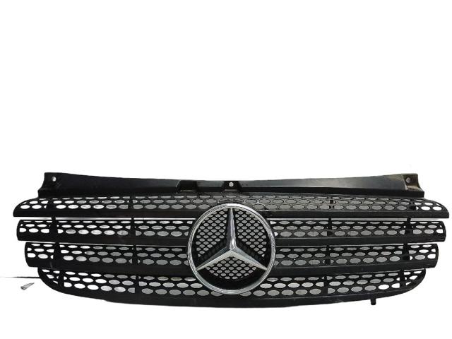 Atrapa chłodnicy A6398800185 MERCEDES