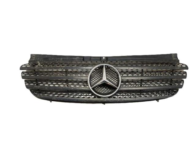 Atrapa chłodnicy A6398800185 MERCEDES