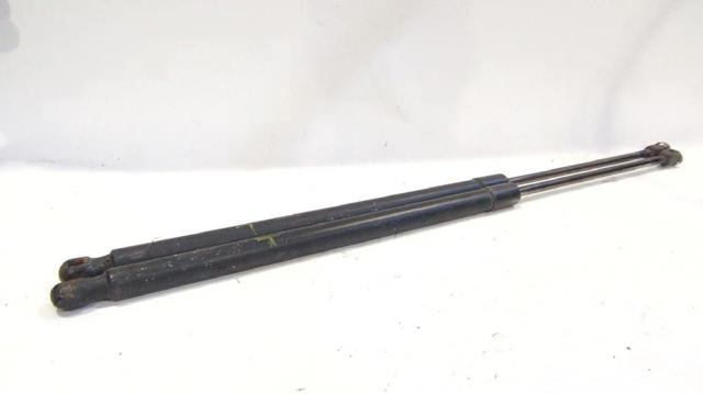 Amortyzator klapy bagażnika (3/5 drzwi-tylnych) A6399800164 MERCEDES