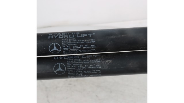 Amortyzator klapy bagażnika (3/5 drzwi-tylnych) A6399800364 MERCEDES