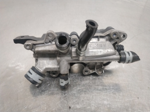 Separator oleju układu wentylacji kadłuda (bloku silnika) Mercedes B W245