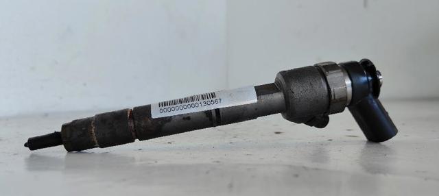 Wtryskiwacz paliwa A6400700787 MERCEDES