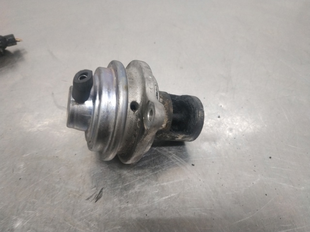 Zawór recyrkulacji spalin EGR A6401401660 MERCEDES