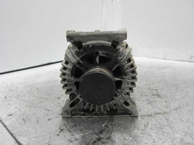Alternator A6401540402 MERCEDES