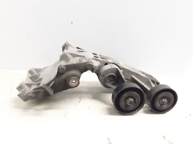 Wspornik alternatora A6402021040 MERCEDES