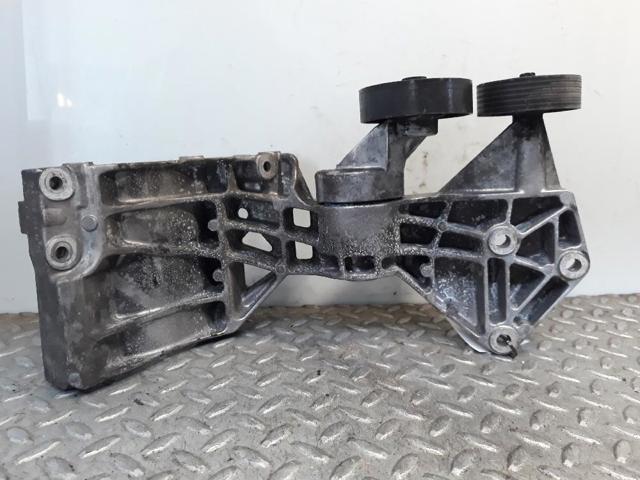 Wspornik alternatora A6402021040 MERCEDES