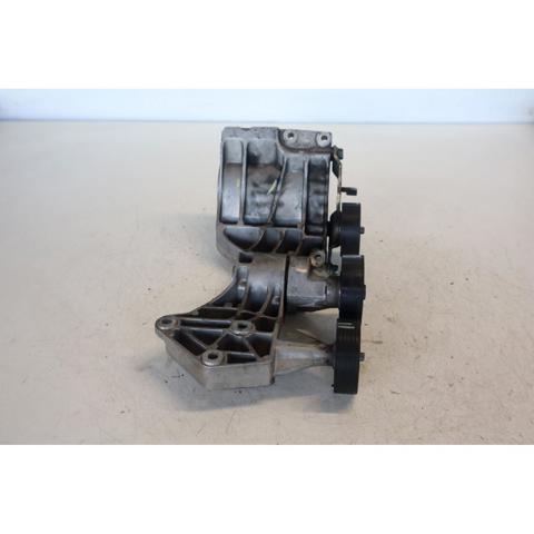 Wspornik alternatora A6402021040 MERCEDES
