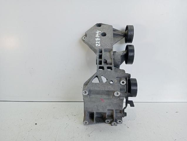 Wspornik alternatora A6402021040 MERCEDES