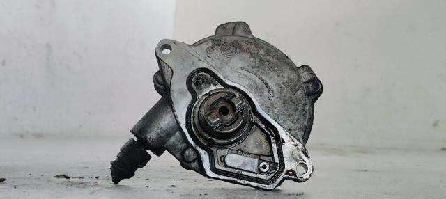 Pompa podciśnienia A6402300265 MERCEDES