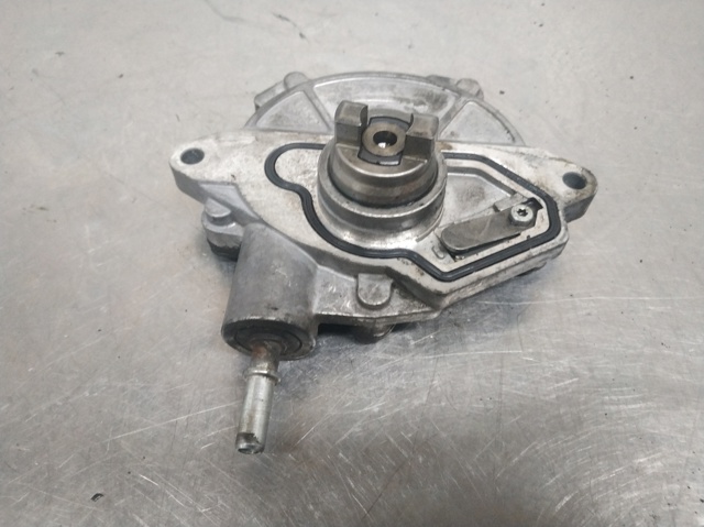 Pompa podciśnienia A6402300465 MERCEDES