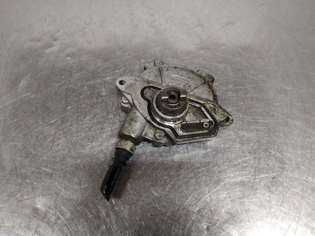 Pompa podciśnienia A6402300465 MERCEDES