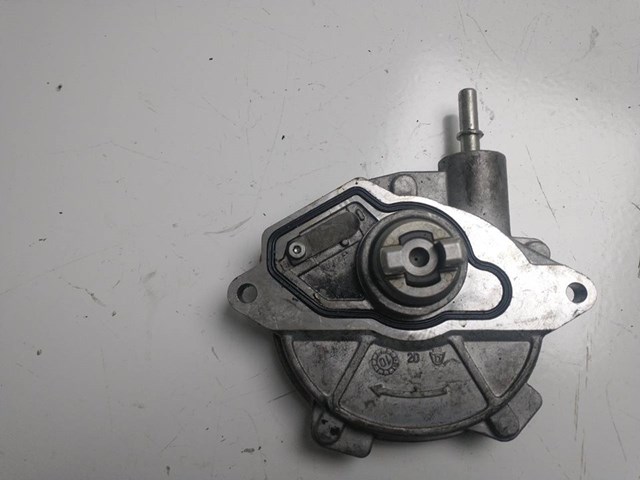 Pompa podciśnienia A6402300465 MERCEDES