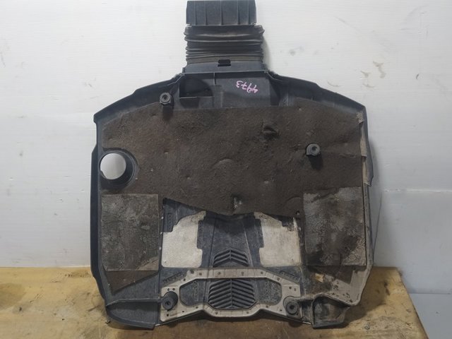 Pokrywa silnika dekoracyjna Mercedes GL X164