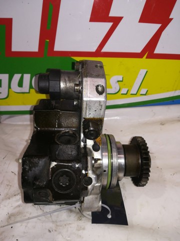 Pompa wtryskowa wysokiego ciśnienia A6420700201 MERCEDES