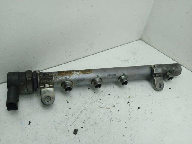 Wtryskiwacz paliwa A64207004 MERCEDES