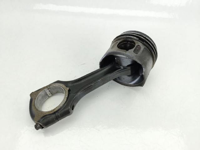 Tłok, komplet do jednego cylindru, STD A6460300117 MERCEDES