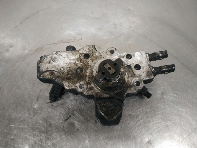 Pompa wtryskowa wysokiego ciśnienia A6460700101 MERCEDES