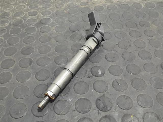 Wtryskiwacz paliwa A6460701187 MERCEDES