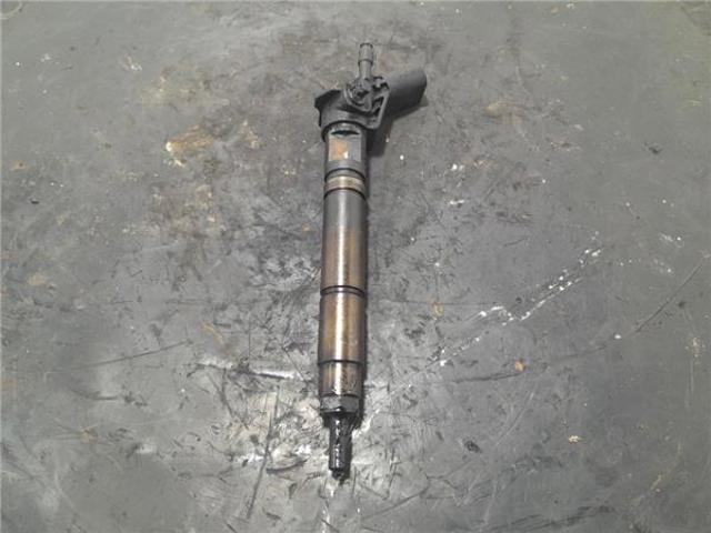 Wtryskiwacz paliwa A6460701187 MERCEDES