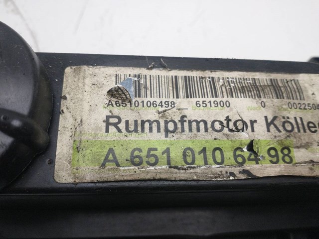 Pokrywa zaworowa A6510100230 MERCEDES