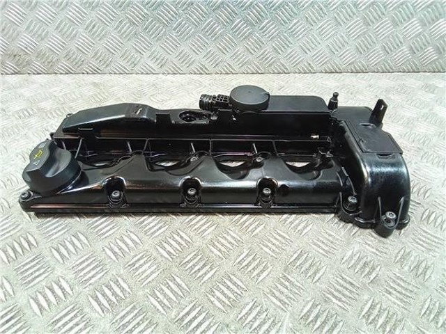 Pokrywa zaworowa A6510108918 MERCEDES