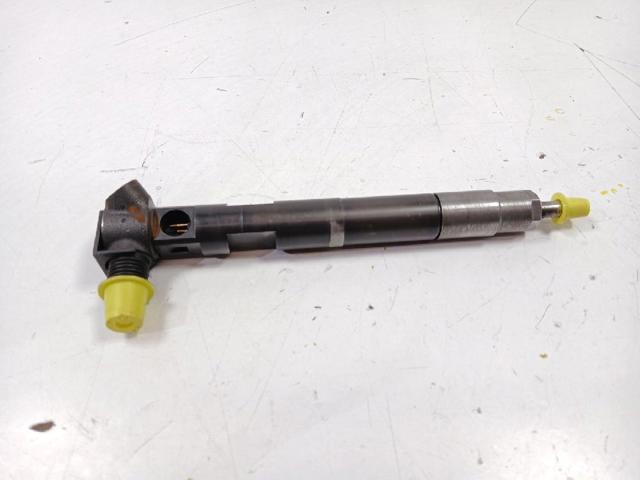 Wtryskiwacz paliwa A6510700587 MERCEDES