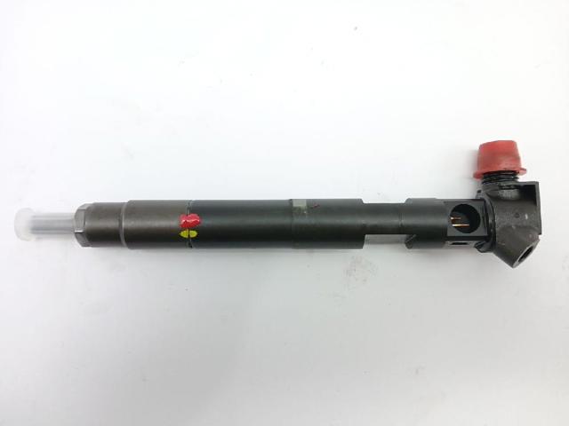 Wtryskiwacz paliwa A6510700587 MERCEDES