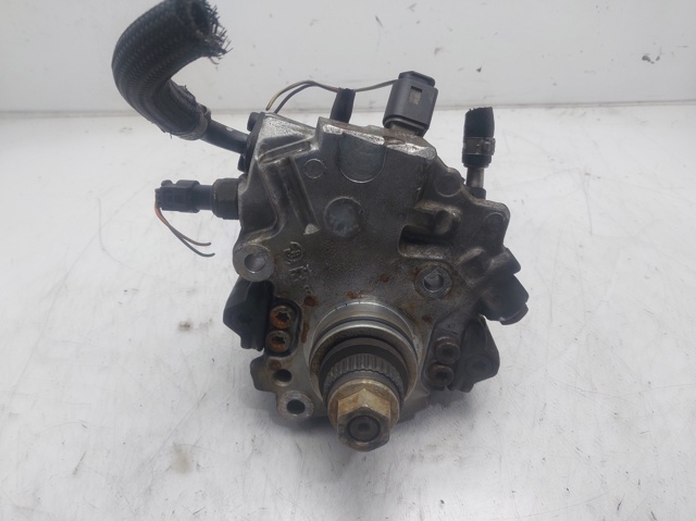 Pompa wtryskowa wysokiego ciśnienia A6510700701 MERCEDES